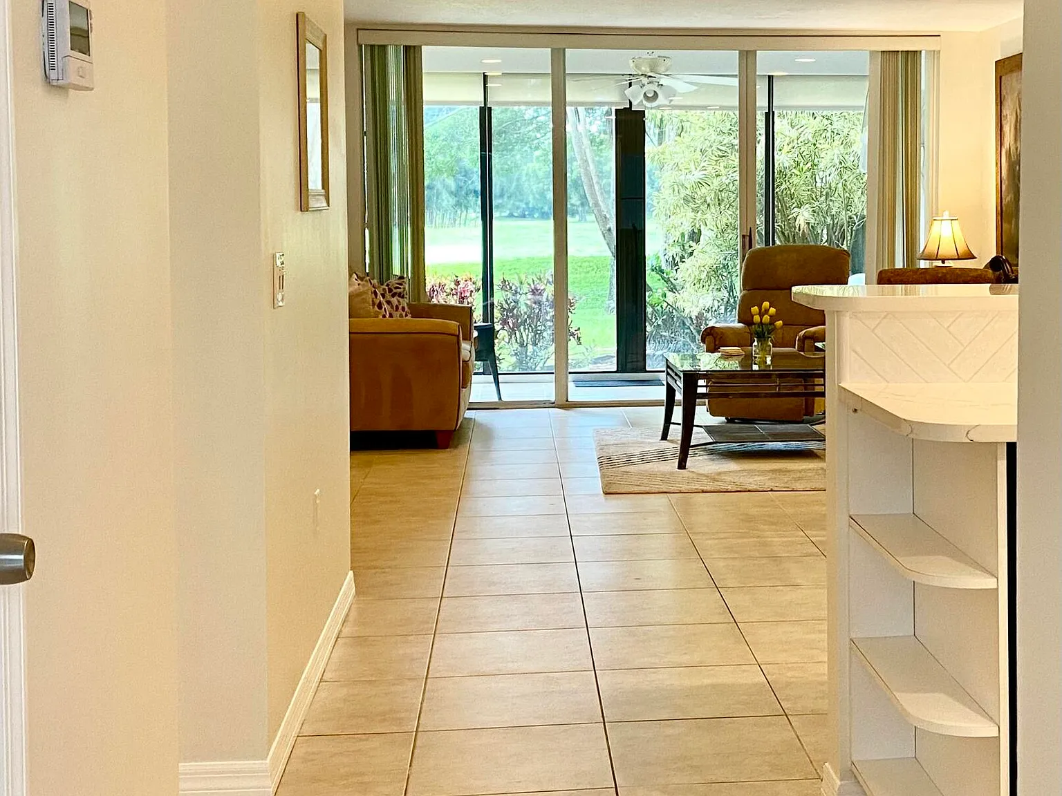 2 bed, 2.0 bath, 1050 sqft, $2,300 — Photo 2