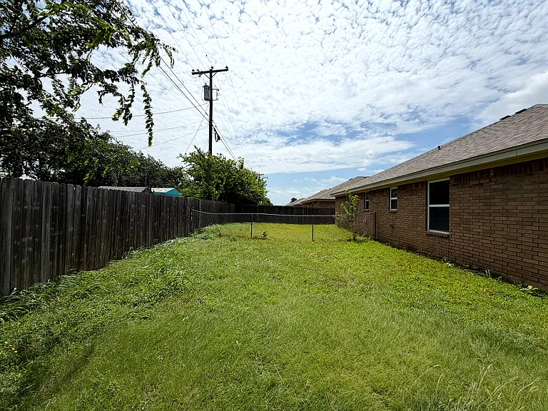 1301 Cinch Dr #A — Photo 28