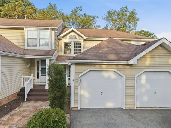 5232 Mallard Dr, Gibsonia, PA 15044