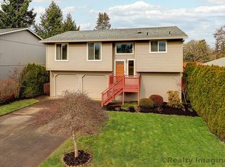 9785 SW Cynthia St, Beaverton, OR 97008