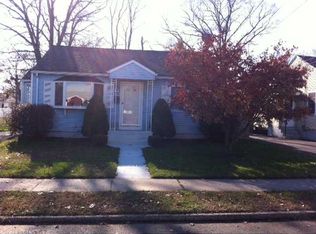 32 Summer St, Plainville, CT 06062