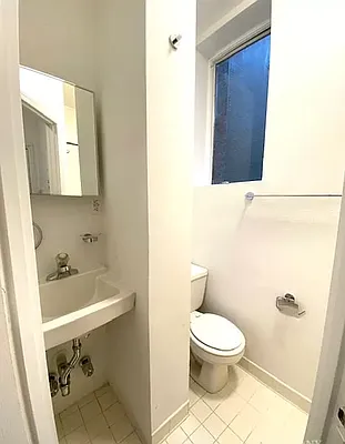 Rented by J PRESTON AND ASSOCIATES INC | media 13