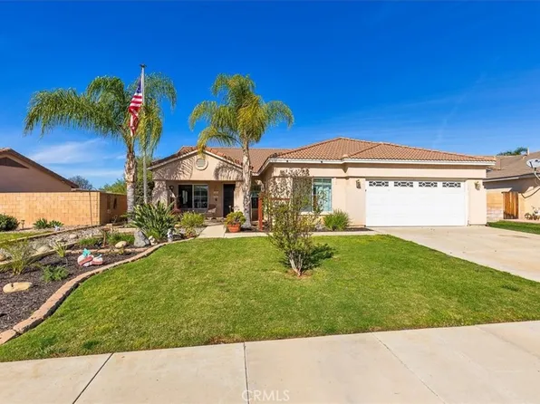 36571 Cheval Dr, Winchester, CA 92596