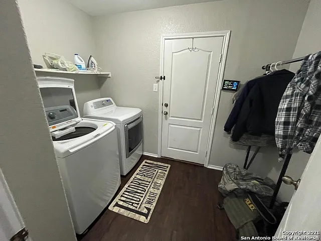 10210 Dixon Wood — Photo 12
