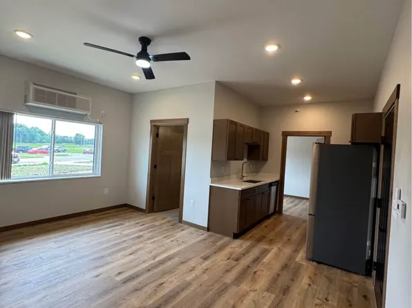 600 W Hickory St, Gilman, WI