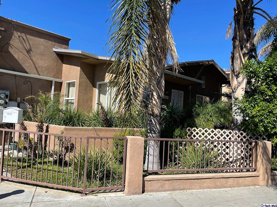 1st image of 11619 Oxnard St