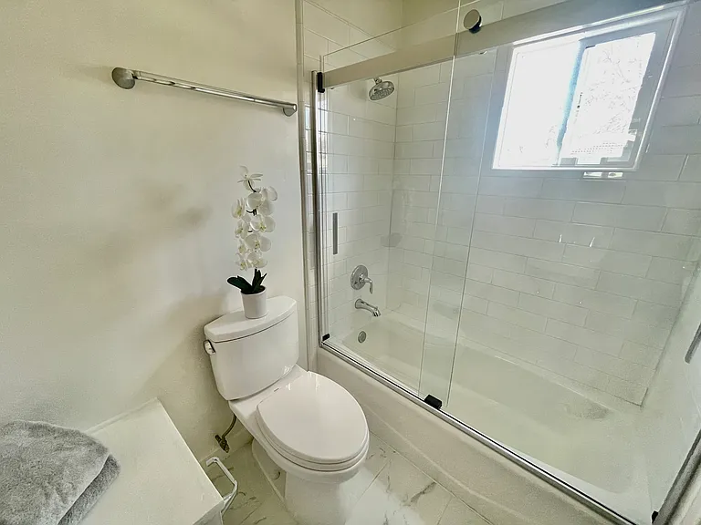 1534 N Avenue 47 #A — Photo 10