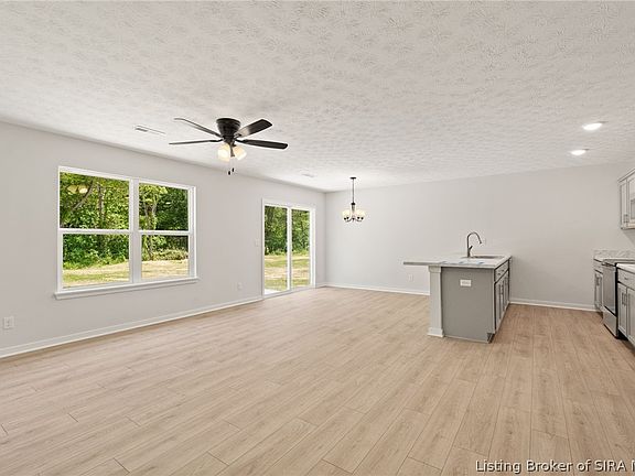 3rd image of 1486 Solar Street LOT 7