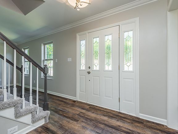 4th image of 7610 Saddlebrooke Dr