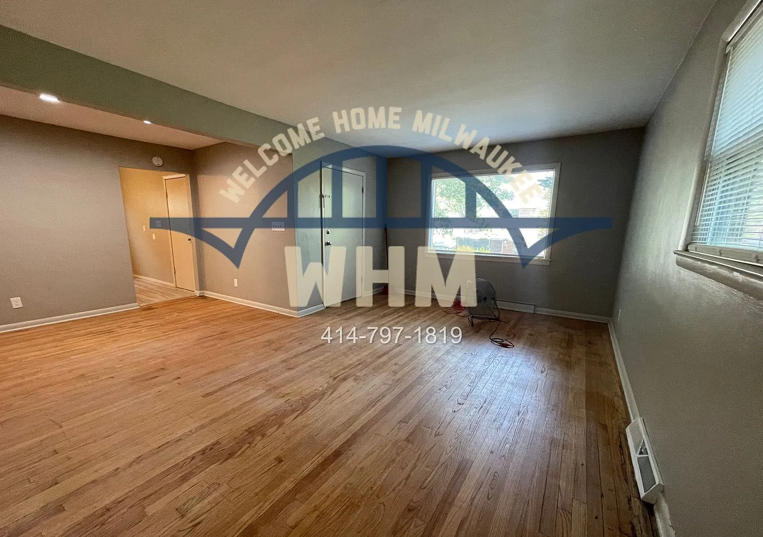3 bed, 1.0 bath, 1299 sqft, $1,498 — Photo 3