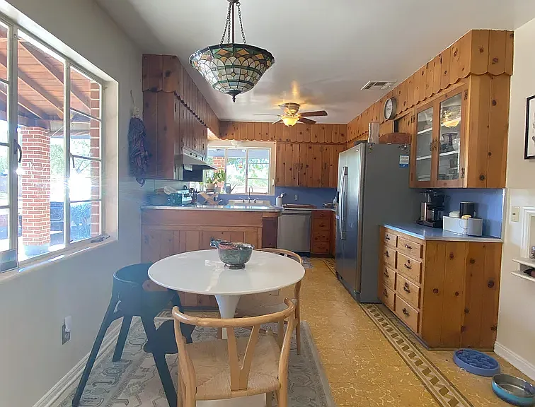 1828 N Campbell Ave — Photo 10