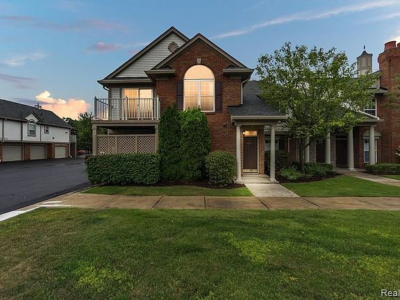 3rd image of 3578 Tremonte Cir S