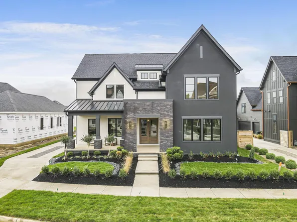 5390 Maple Dr, Lewis Center, OH 43035