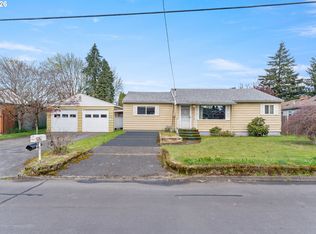 18335 NE Flanders St, Portland, OR 97230