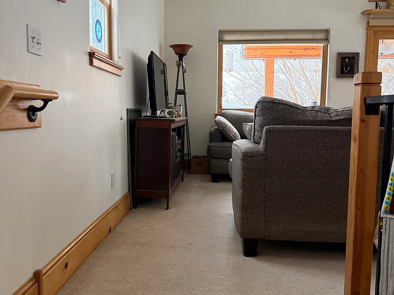 682 Deerfoot Arts Park Dr — Photo 16
