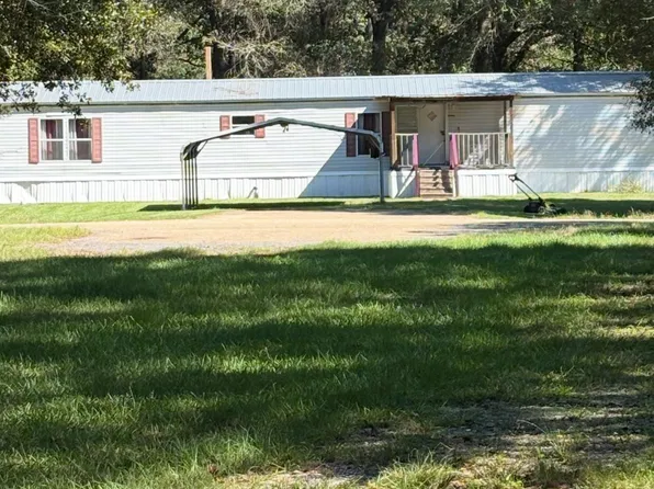 26860 Kelli Dr, Denham Springs, LA 70726
