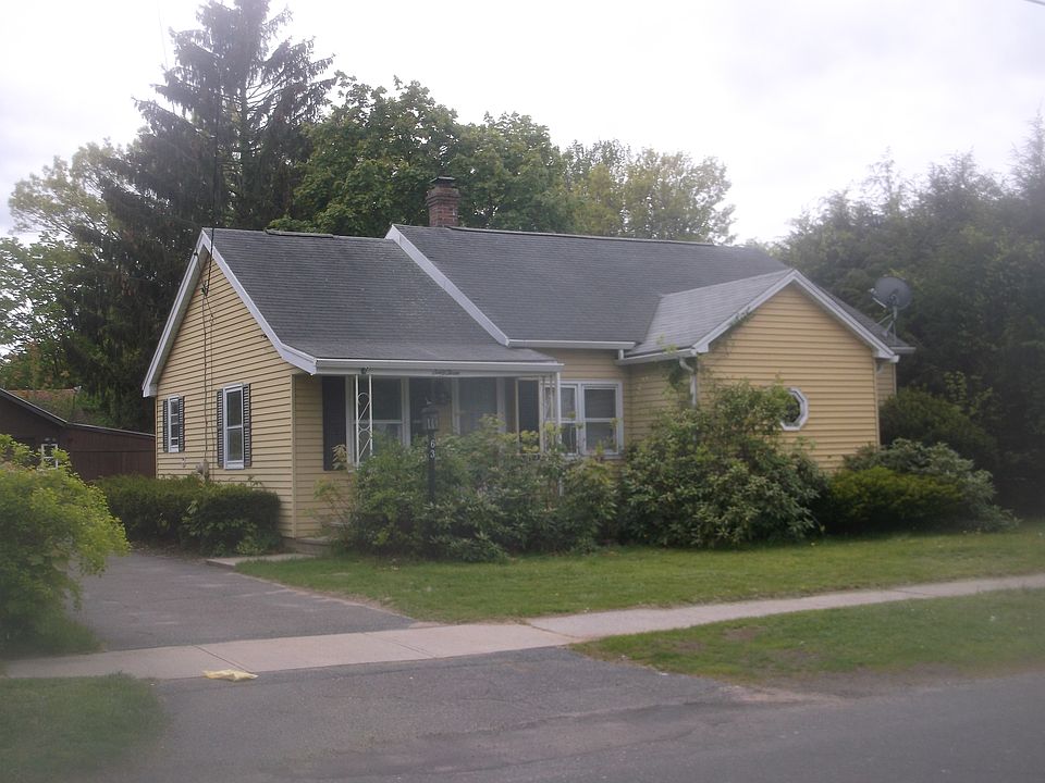 2nd image of 63 Lawnwood Ave