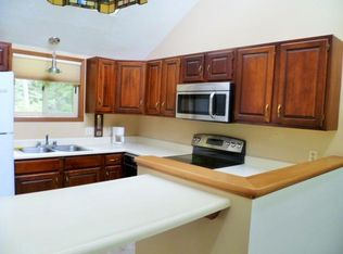 53 Foster Rd, Southwick, MA 01077