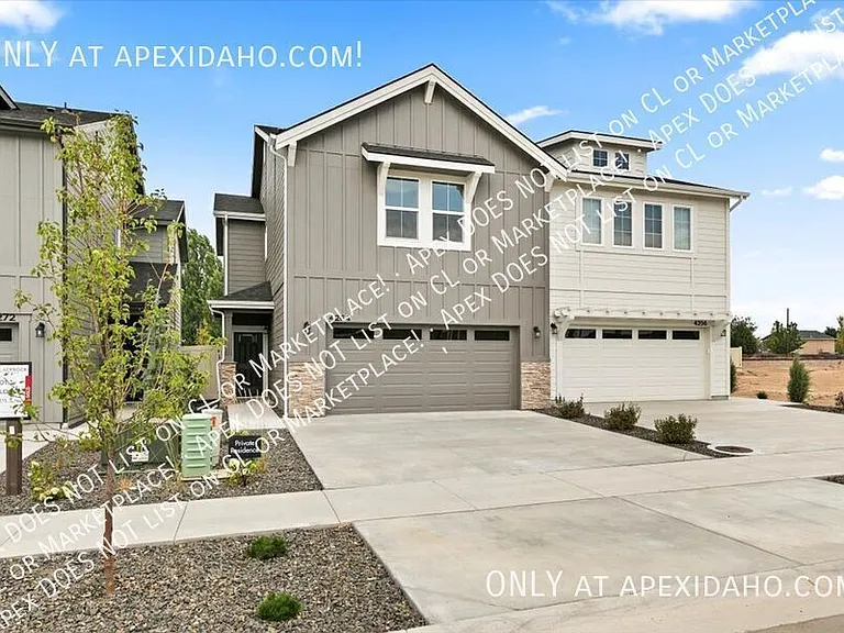 4264 W Topeka St — Photo 2