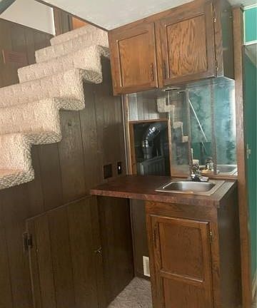3rd image of 12719 Corrington Ave