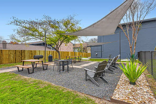 Hillside Place — Photo 10