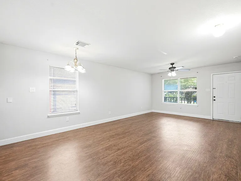 11723 Greenmesa Dr — Photo 14