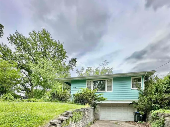 635 Whiting Ave, Iowa City, IA 52245