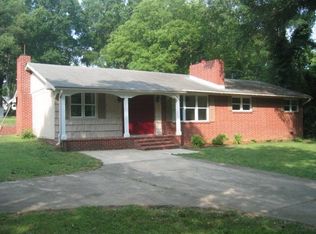 514 Monroe St, Eden, NC 27288