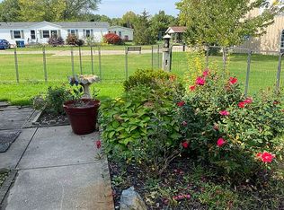 140 Luxor Ln, Amherst, OH 44001