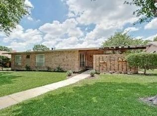 810 Green Hill Rd, Dallas, TX 75232