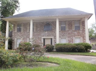 15807 Crystal Brook Dr, Houston, TX 77068