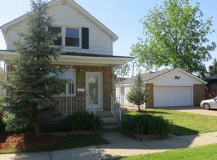2724 4th St, Trenton, MI 48183
