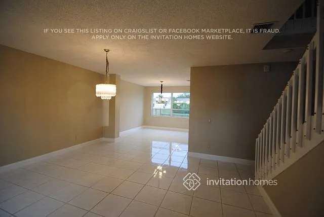 9684 Tavernier Dr Boca Raton, FL 33496 — Photo 2
