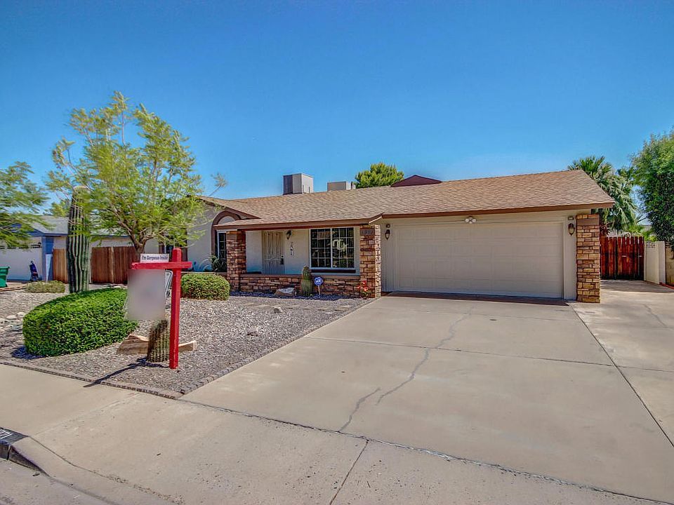 1st image of 1321 E Glade Cir