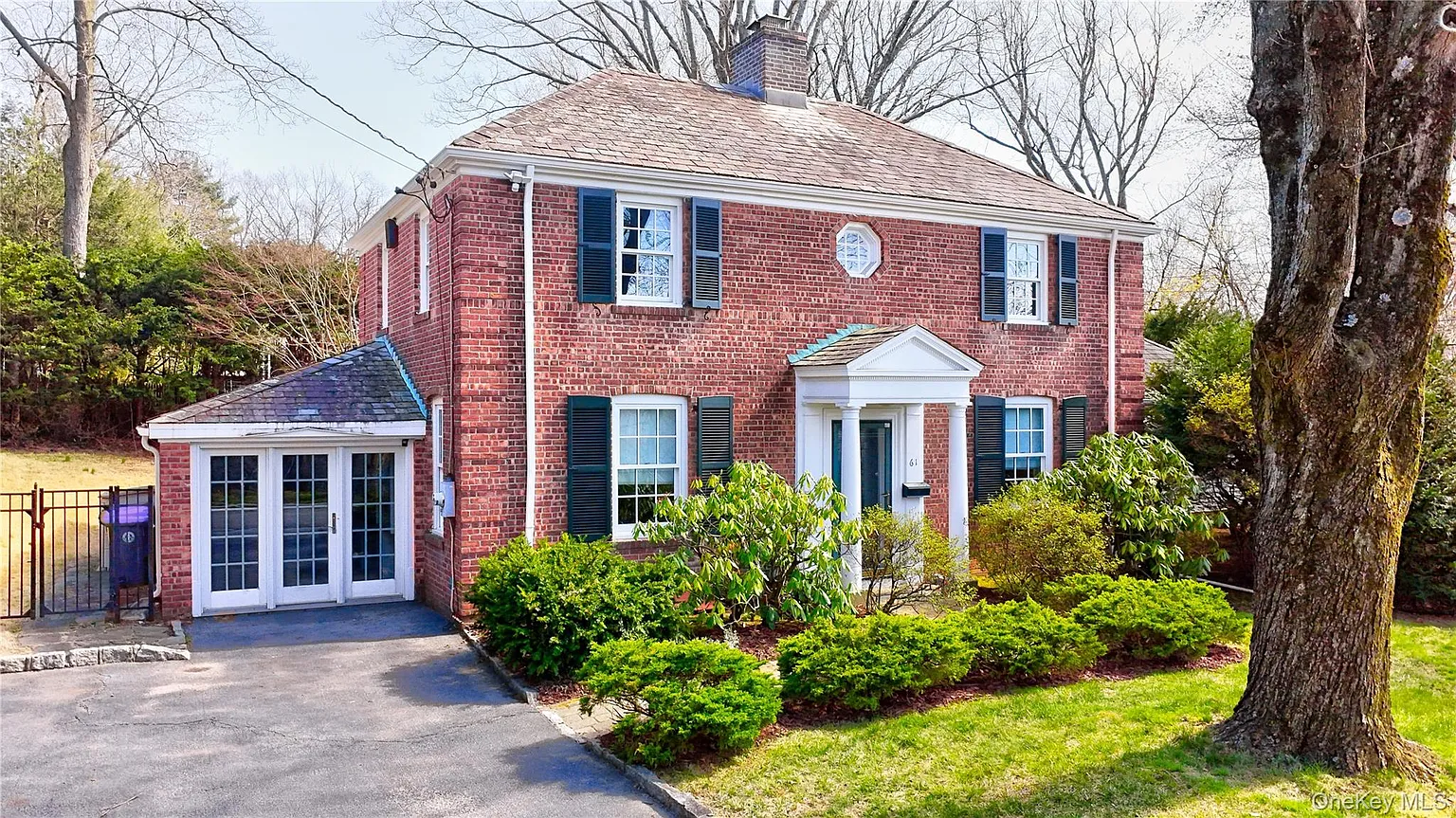61 Kathwood Road photo 1