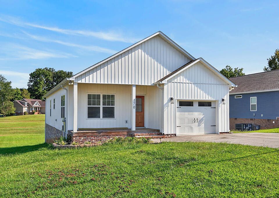 1st image of 170 Honeysuckle Ln