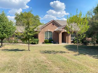 821 Seeton Rd, Mansfield, TX 76063