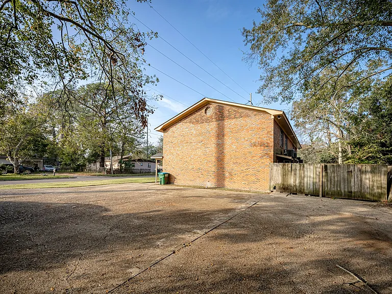 3801 Lanier Ave #C — Photo 5