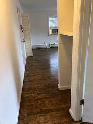 Rented by Bouklis Group | media 13