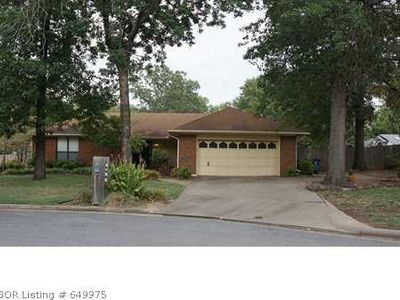 9 N Brentwood Cir, Fort Smith, AR, 72908
