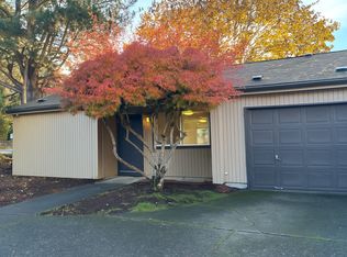 12230 SW 106th Dr, Tigard, OR 97223