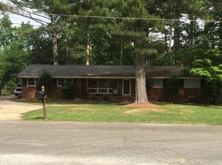 901 Terry Rd, Anniston, AL 36207