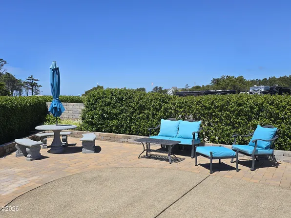 6225 N Coast Hwy Lot 106, Newport, OR 97365