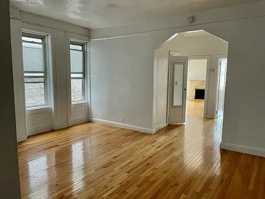 Rented by J M Weber Real Estate Inc | media 11