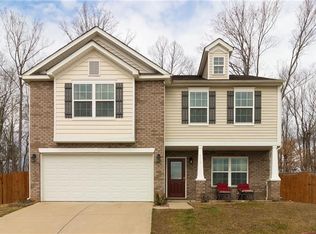 4412 Abbey Park Rd, Kernersville, NC 27284