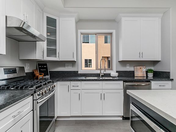 5th image of 25005 Medawar Way