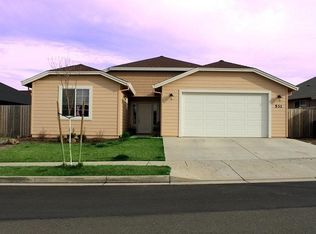 531 Mission De Oro Dr, Redding, CA 96003