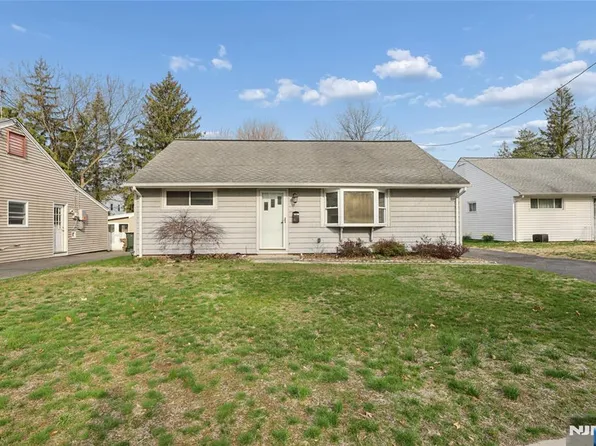 478 Riverside Ter, Rutherford, NJ 07070