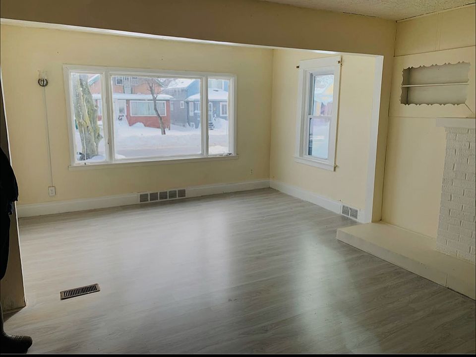 2nd image of 1270 Kensington Ave #1