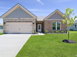 1409 N Hunters Crossing Cir, Huntingburg, IN 47542